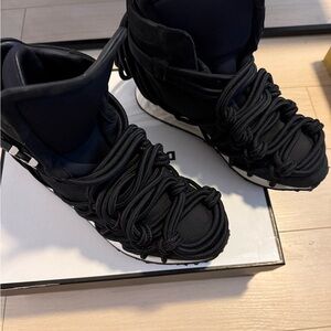 DSQUARED Black Athletic High-Top Sneakers